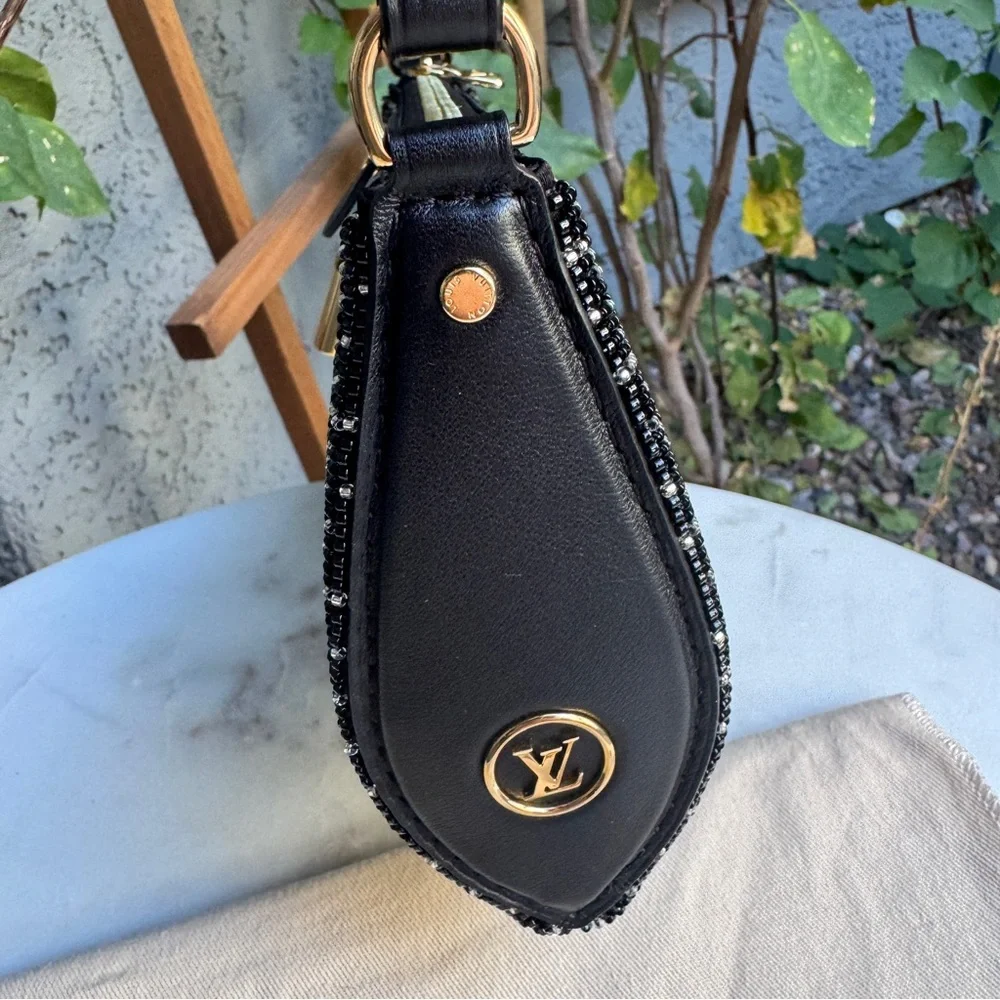 Louis Vuitton Beaded Pochette Tirette Shoulder Bag